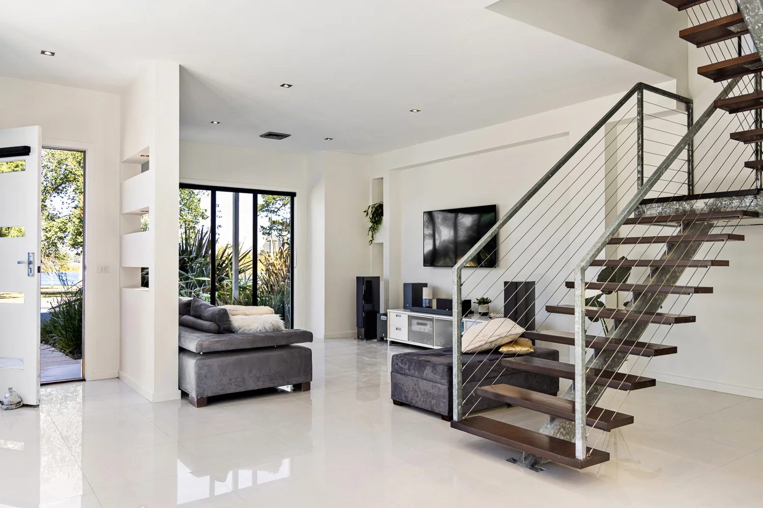 Additional image 2 of 500 Wendouree Parade, Lake Wendouree VIC 3350
