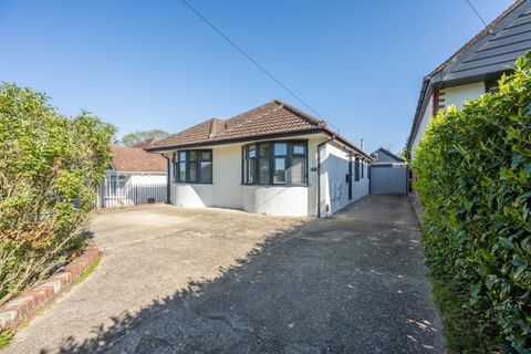 Netley Firs Road, Hedge End, Southampton SO30