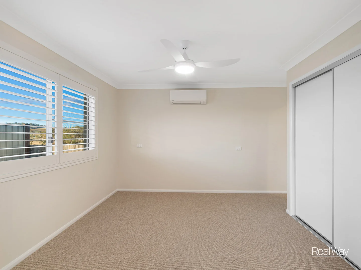 Additional image 7 of 2/28 Vanessa Crescent, Cotswold Hills QLD 4350