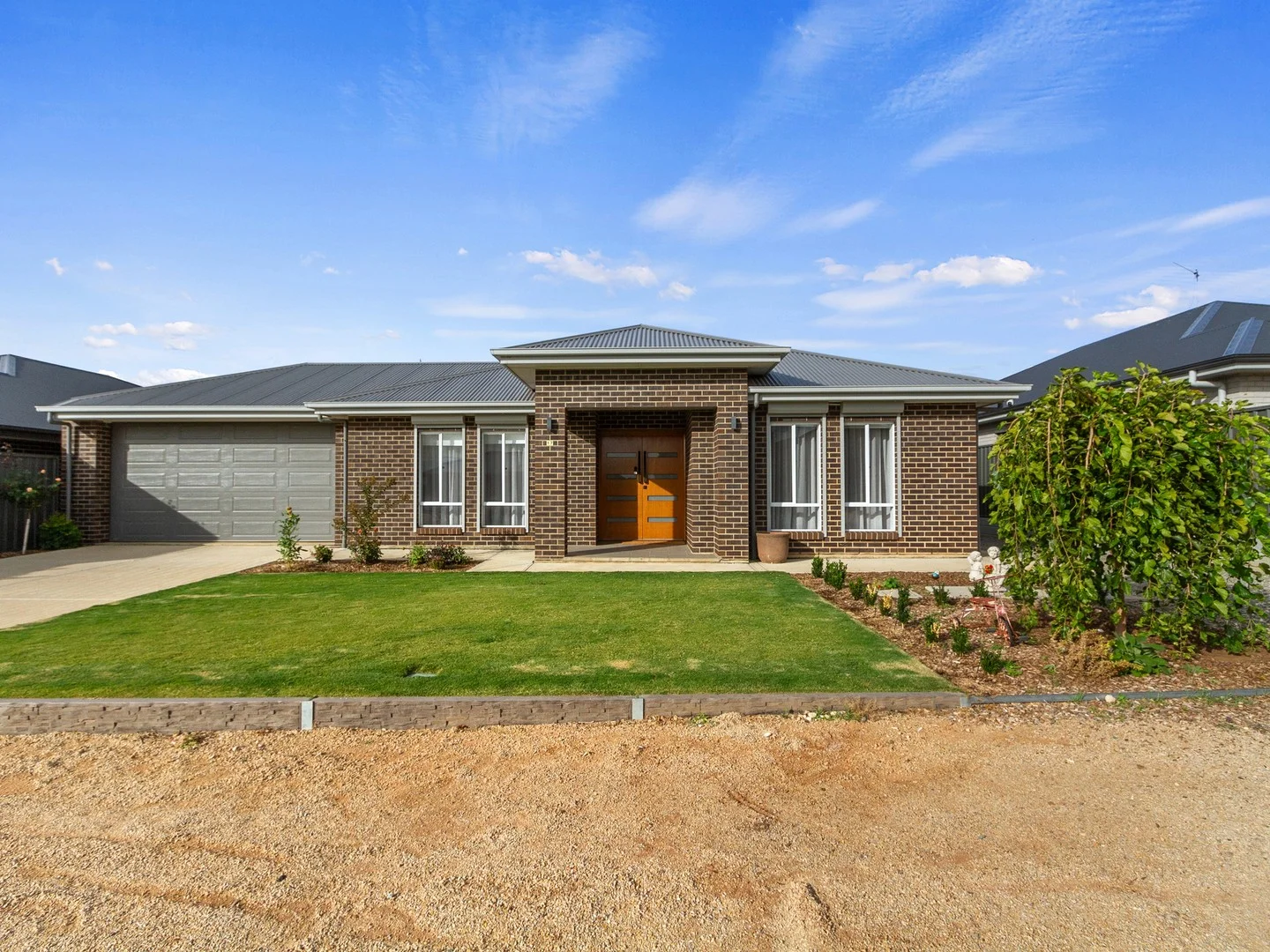 17 Cook Avenue, Blyth SA 5462