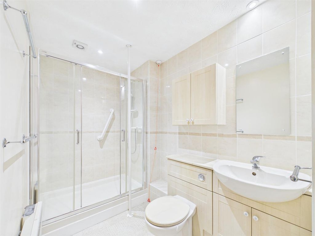 Additional image 7 of 2 bed flat for saleWelland Mews, Stamford PE9