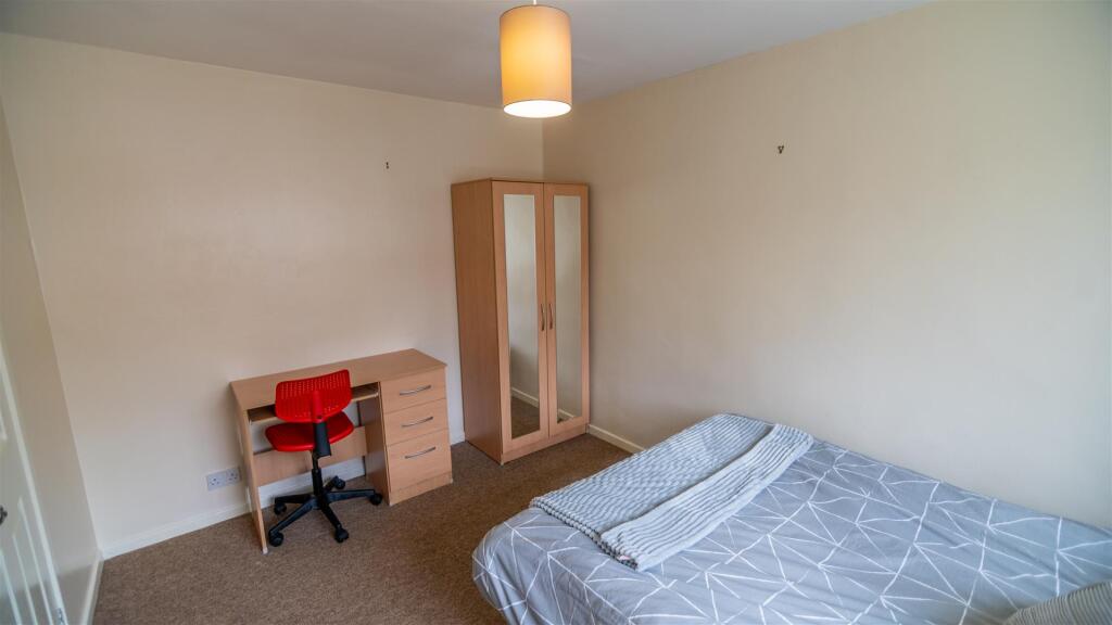 Additional image 16 of Stirling Road, Birmingham
