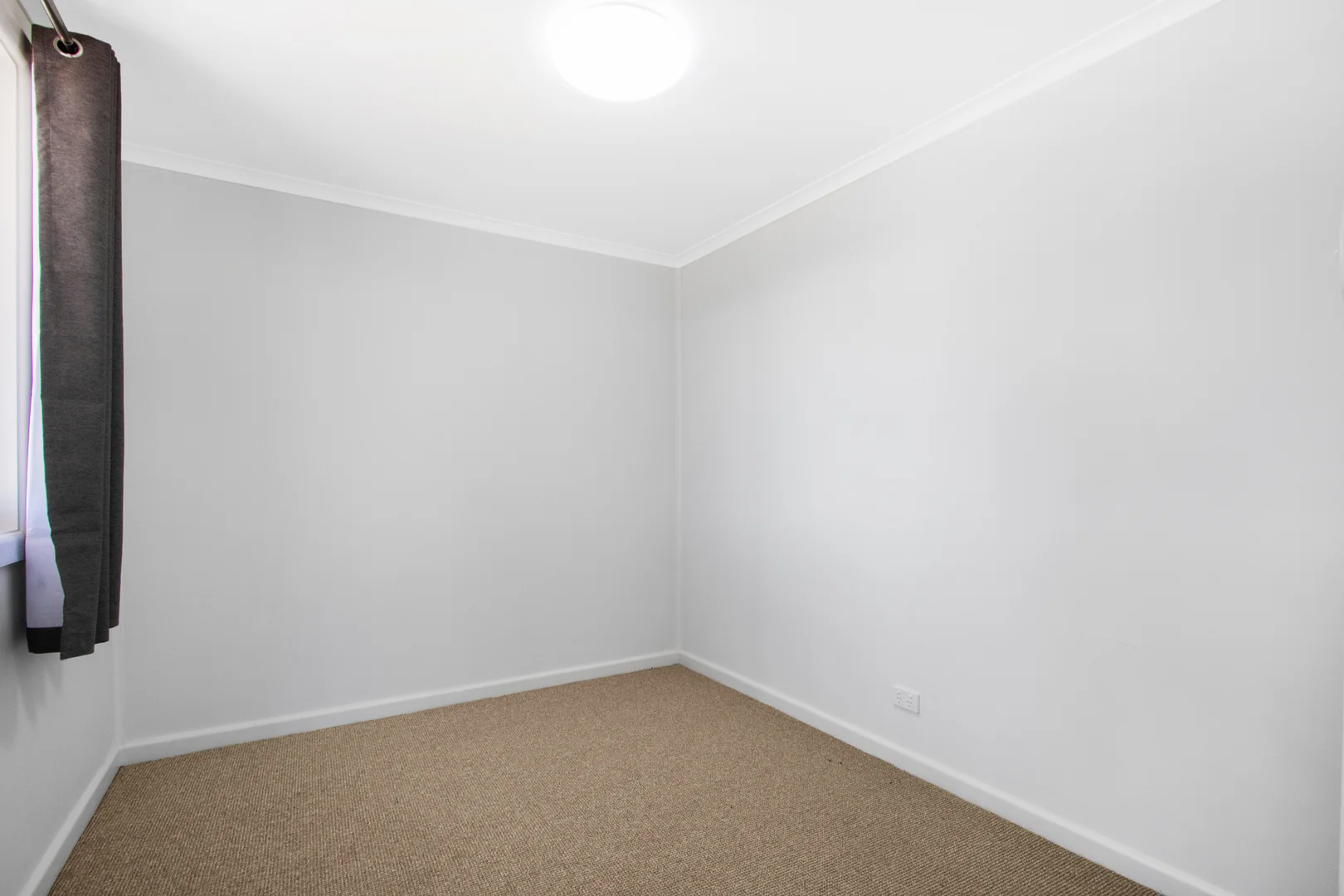 Additional image 9 of 33 Petit Street, Yass NSW 2582