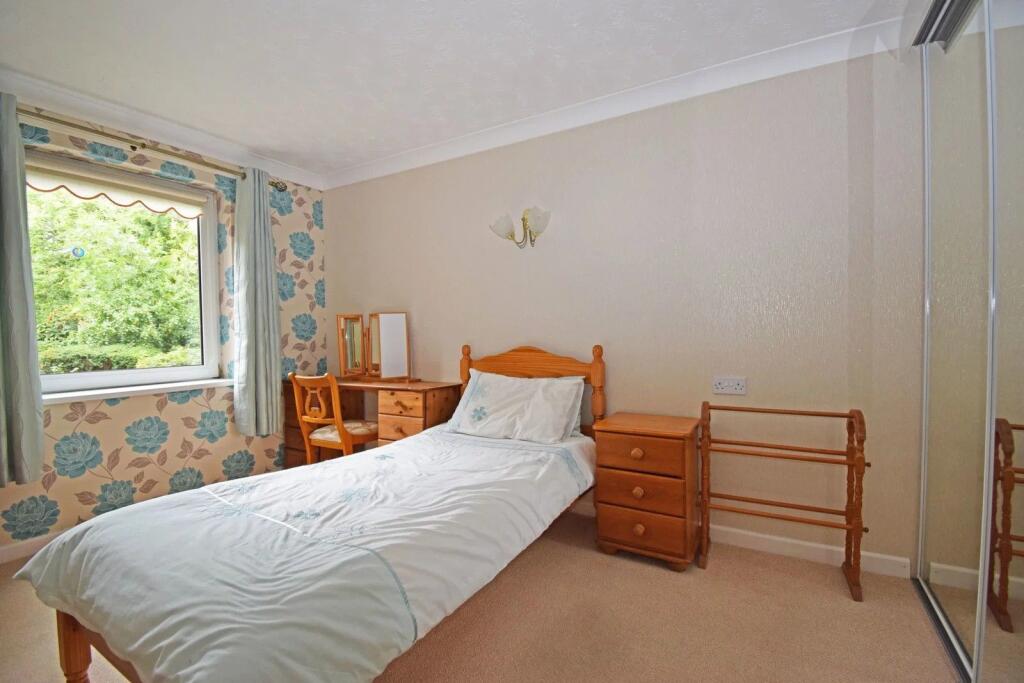 Additional image 8 of Flat 2, Elgar Mews, Ednall Lane, Bromsgrove, Worcestershire.  B60 2DB