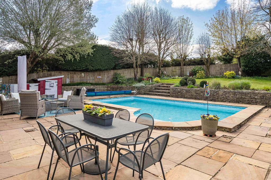 Additional image 32 of 4 bed detached house for saleWains Road, Daglingworth, Cirencester, Gloucestershire GL7