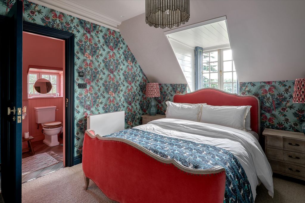 Additional image 24 of 10 bed detached house for saleFrensham Vale, Lower Bourne, Farnham, Surrey GU10.