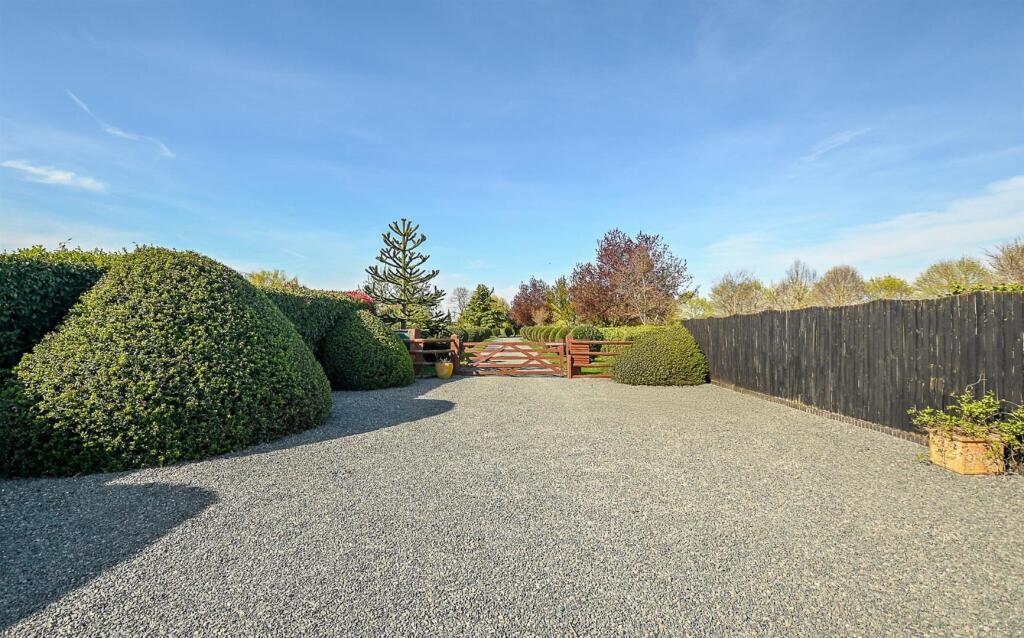 Additional image 33 of Brookfields, Brickhouse Lane, Elford, B79