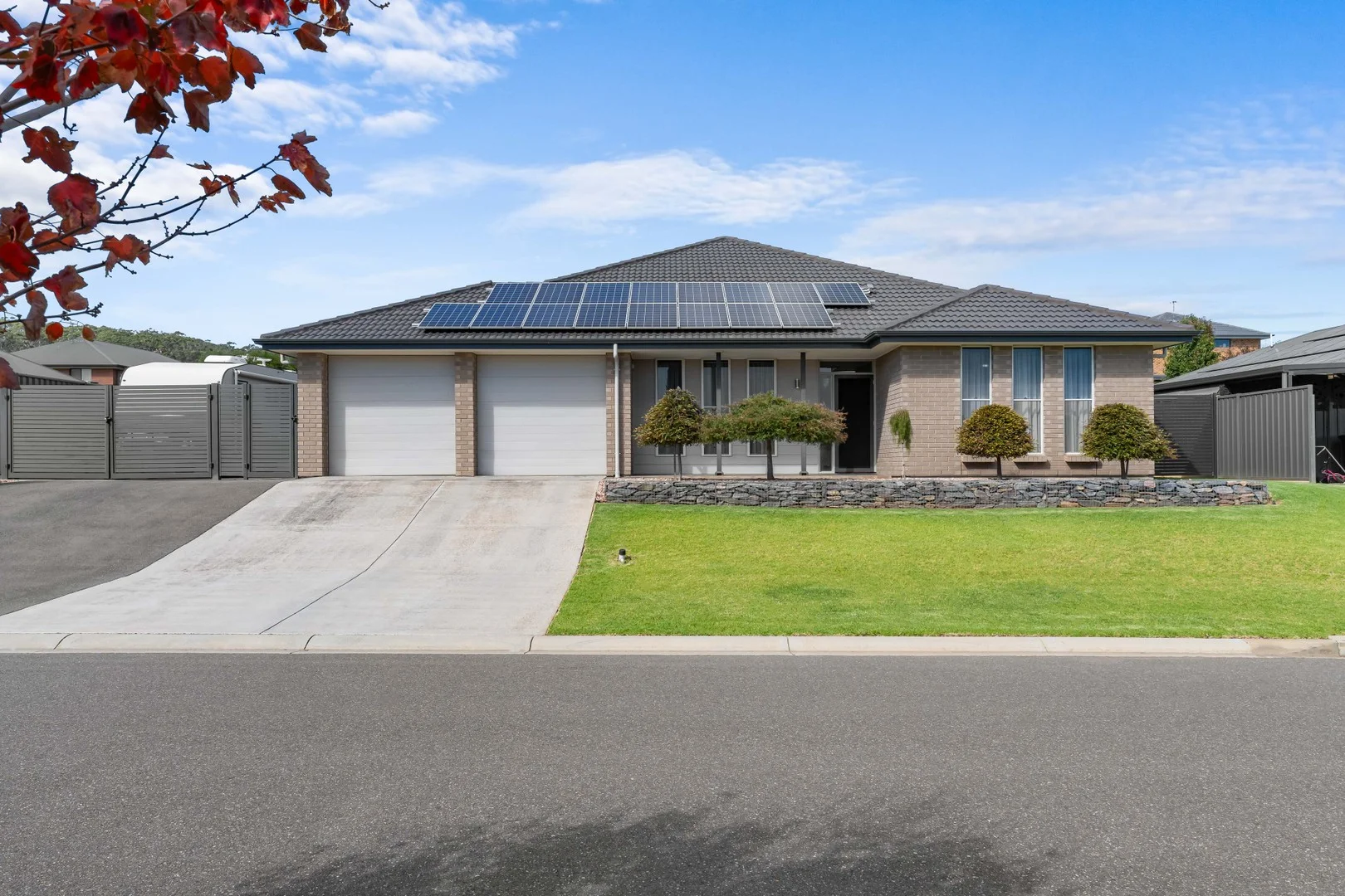 10 Macquarie Parade, Meadows SA 5201