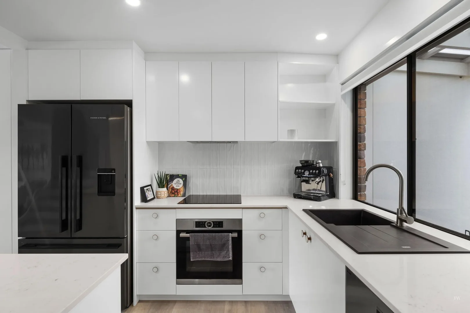 Additional image 11 of 2/36 Sunbird Street, Burleigh Waters QLD 4220