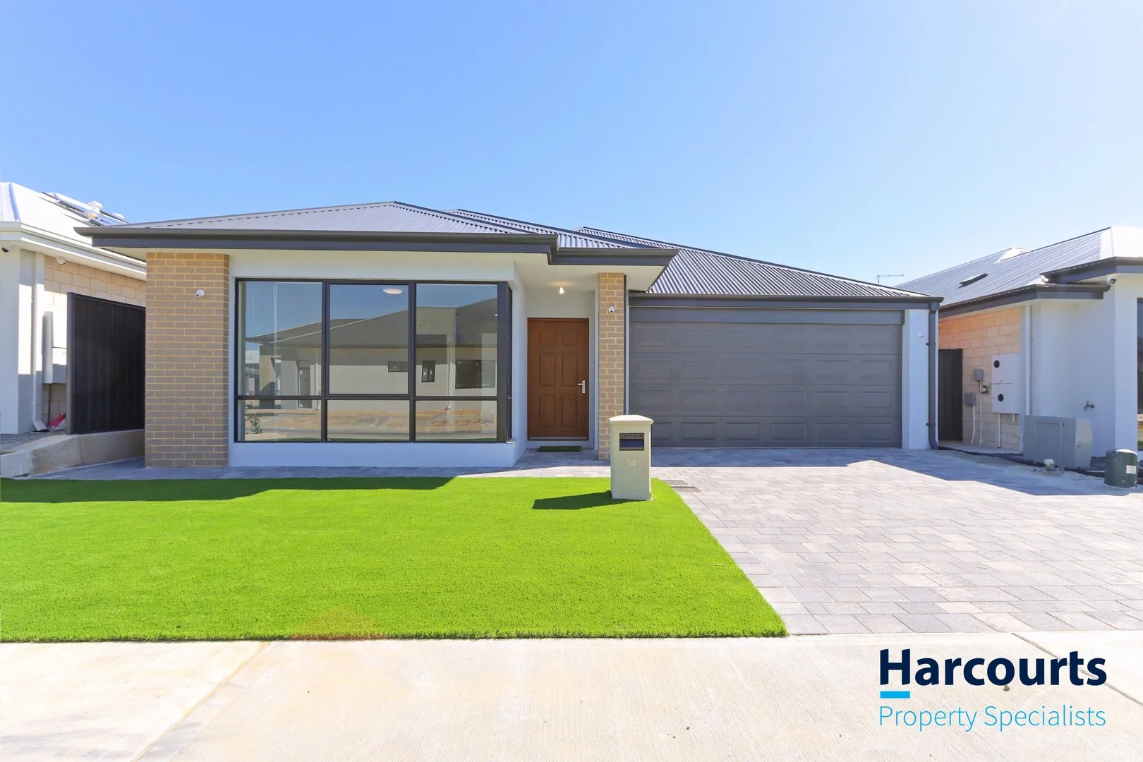 14 Meander Way, Treeby WA 6164
