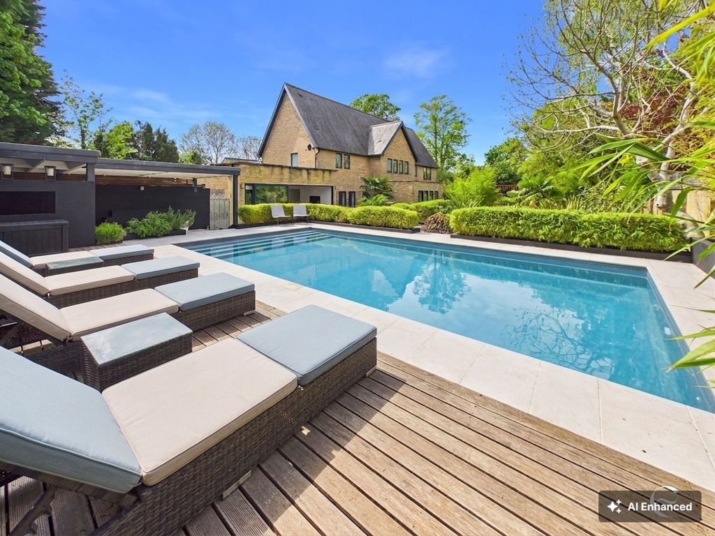Additional image 2 of 6 bed detached house for saleConduit Road, Stamford PE9