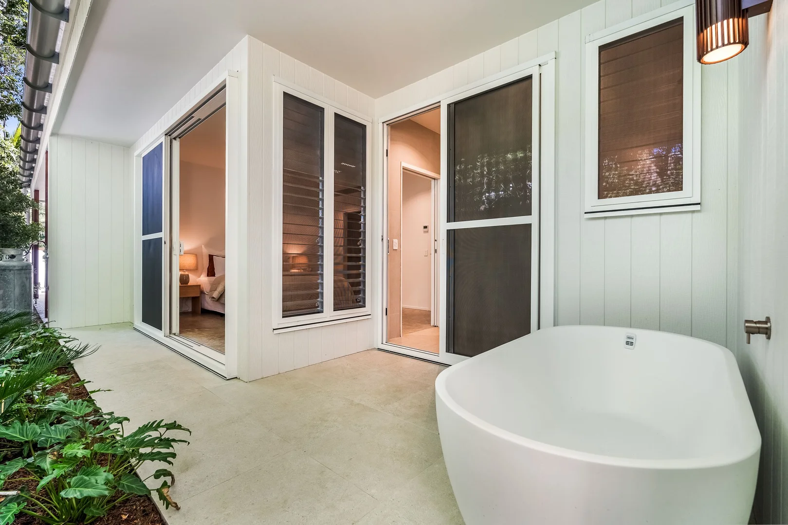 Additional image 16 of 2/26 Cavvanbah Street, Byron Bay NSW 2481