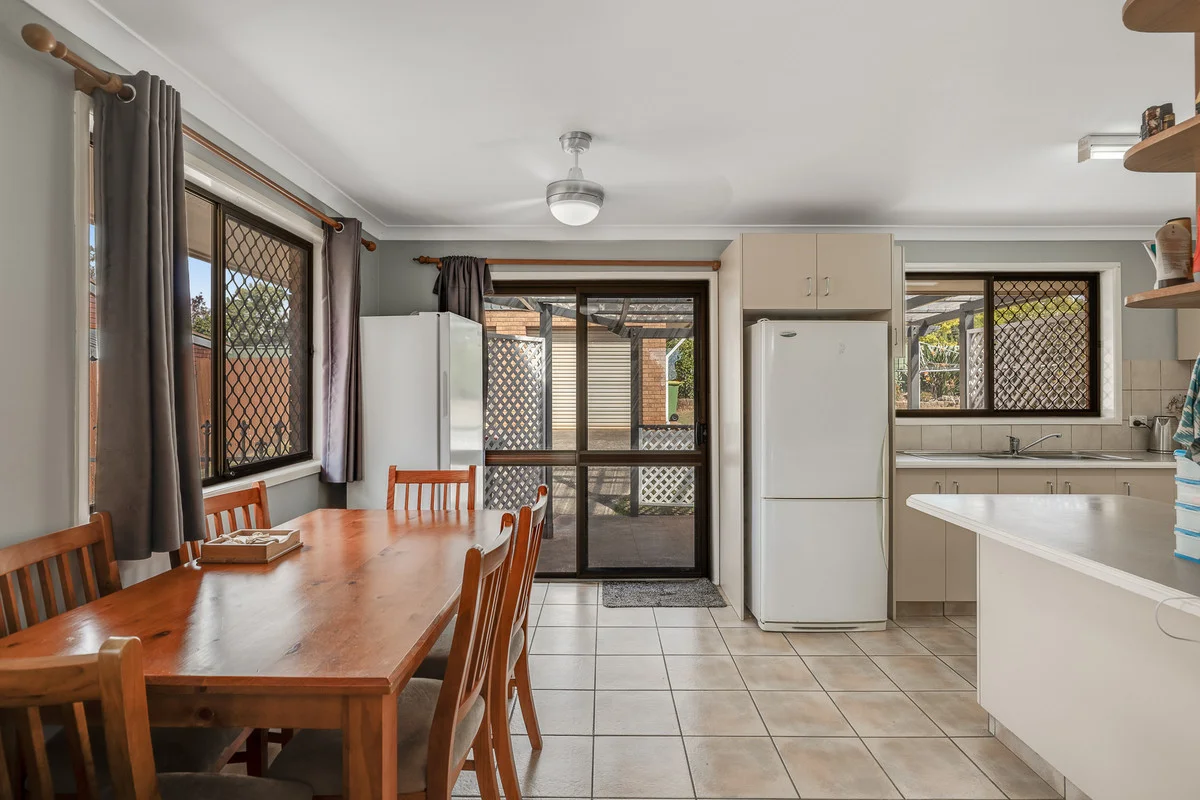 Additional image 5 of 8 Champagne Crescent, Wilsonton Heights QLD 4350