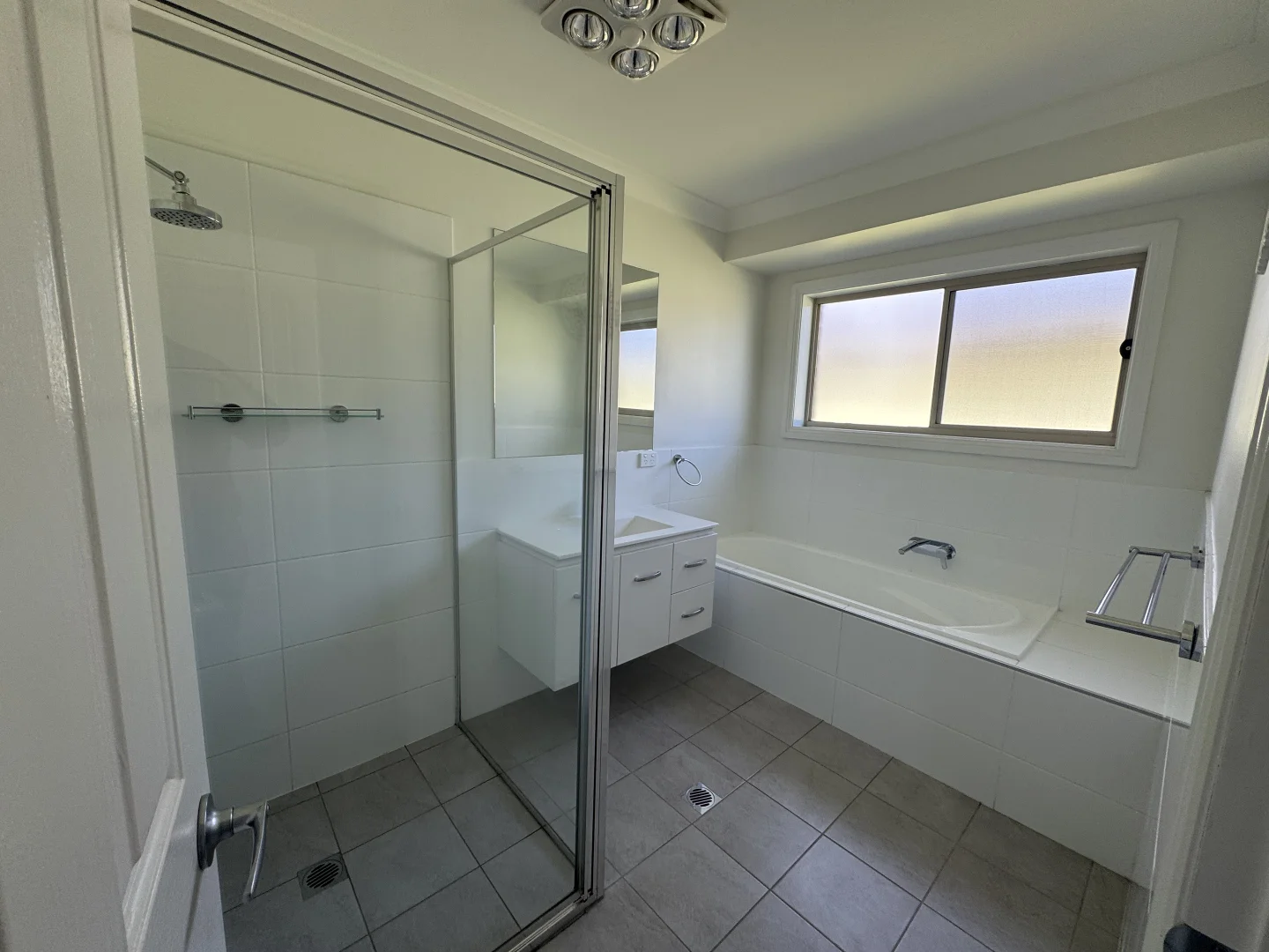 Additional image 9 of 11 Francis Place, Young NSW 2594