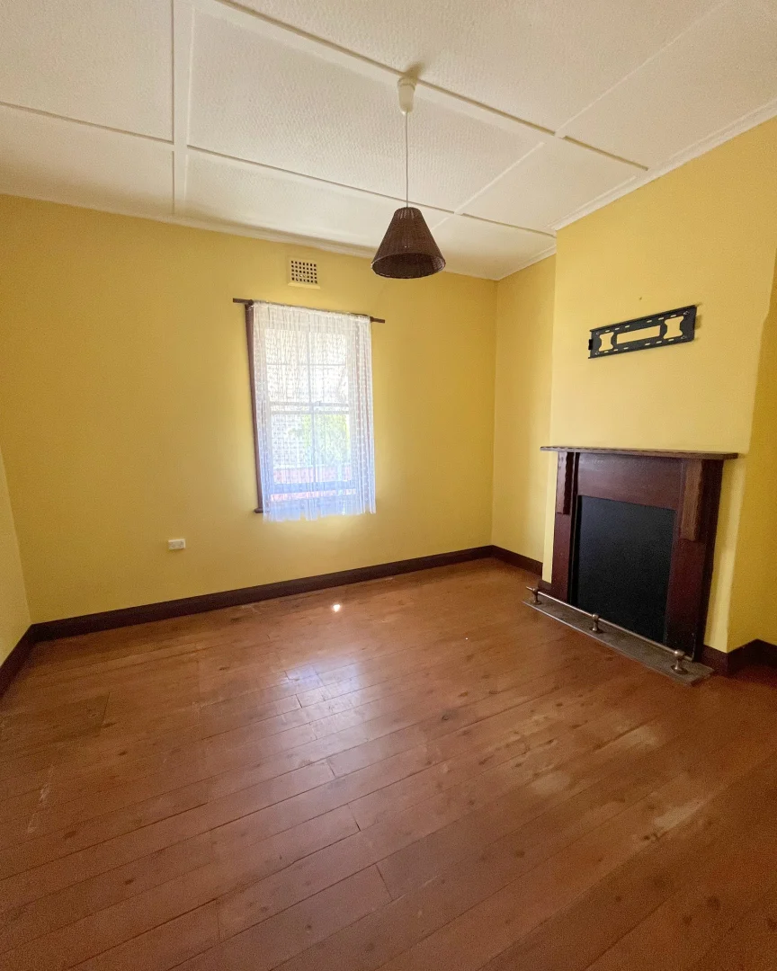 Additional image 4 of 8 Baronga Street, Cowra NSW 2794
