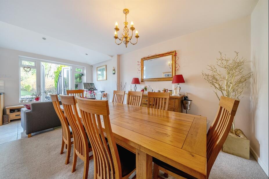 Rowlands Crescent, Solihull, West Midlands, B91 photo 3
