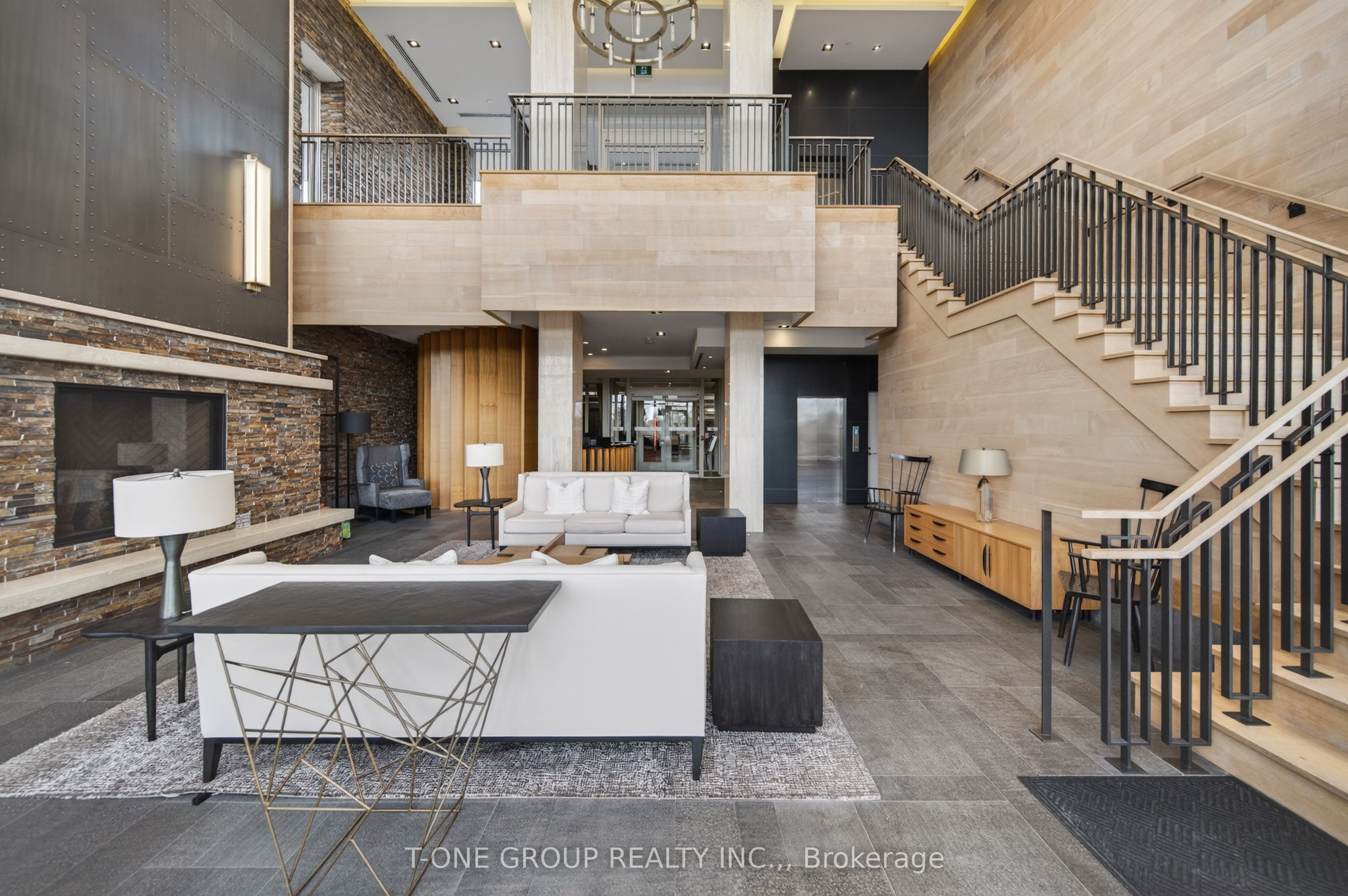 Additional image 3 of 306-9 Stollery Pond Crescent, Markham, ON, L6C 0Y1