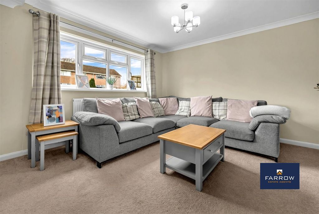 Additional image 2 of 3 bed end terrace house for saleLoft Avenue, Grimsby DN37