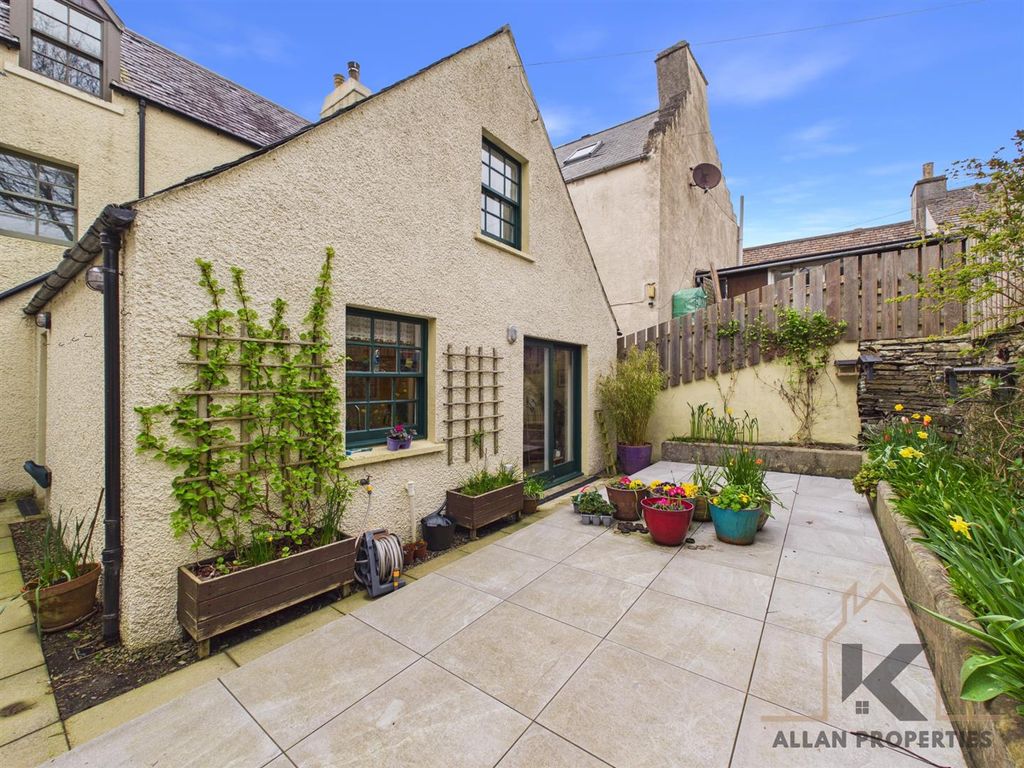 Additional image 18 of 3 bed semi-detached house for sale80 Victoria Street, Kirkwall, Orkney KW15