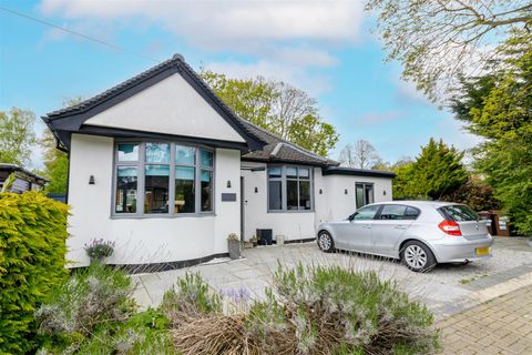 Hereford Gardens, Pinner HA5