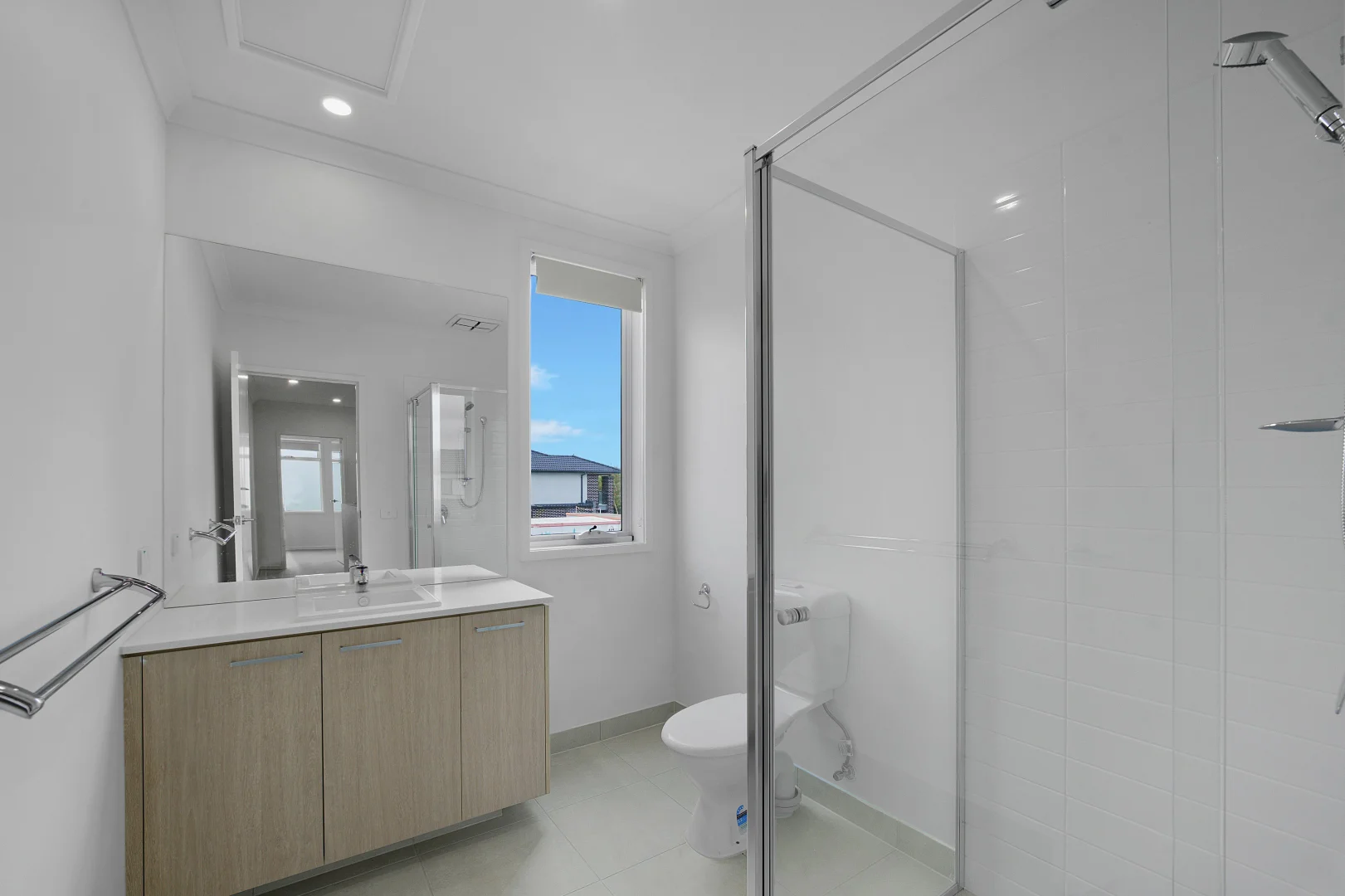 Additional image 7 of 102 Beauford Ave, Narre Warren South VIC 3805