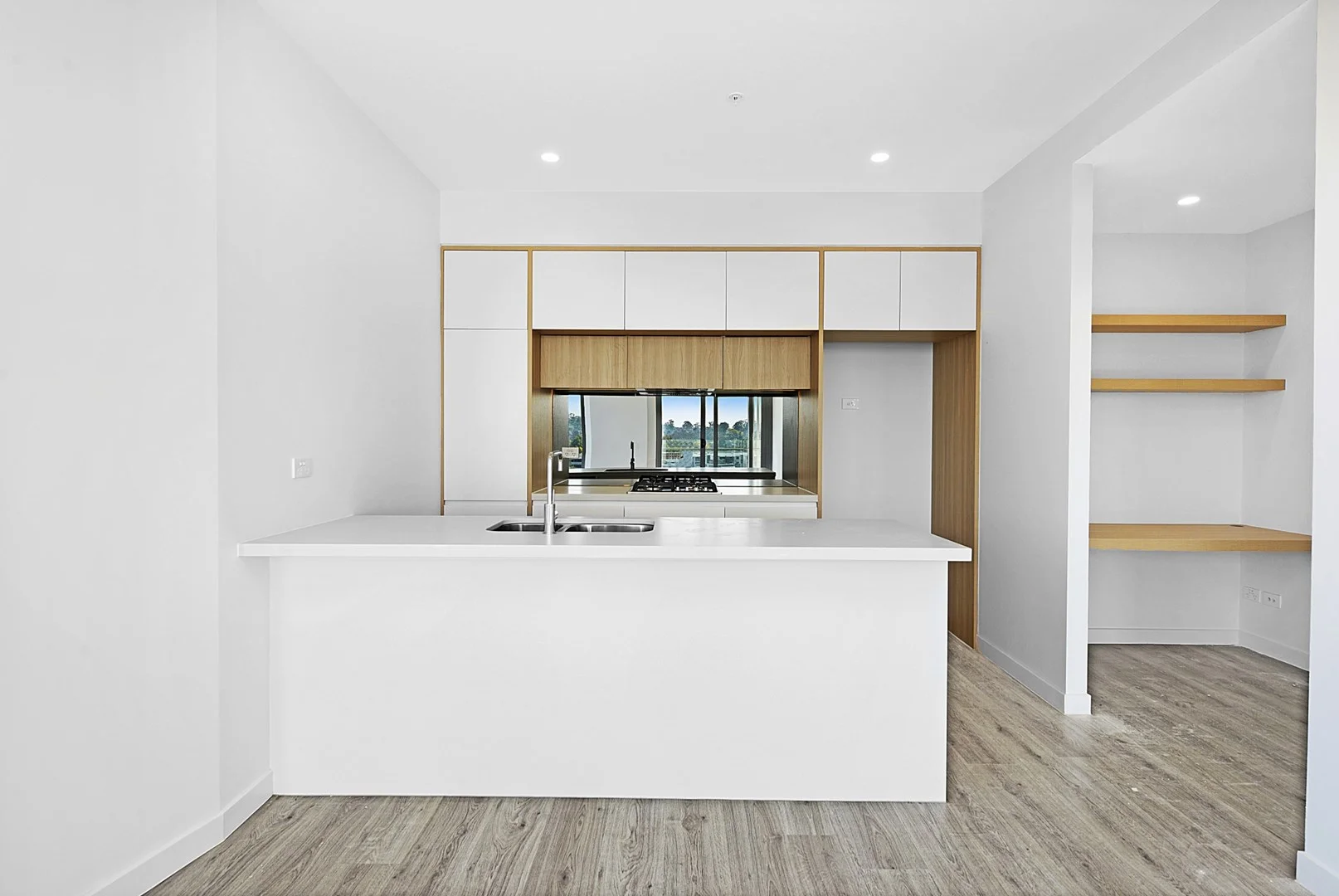 107/8 Aviators Way, Penrith NSW 2750 photo 3