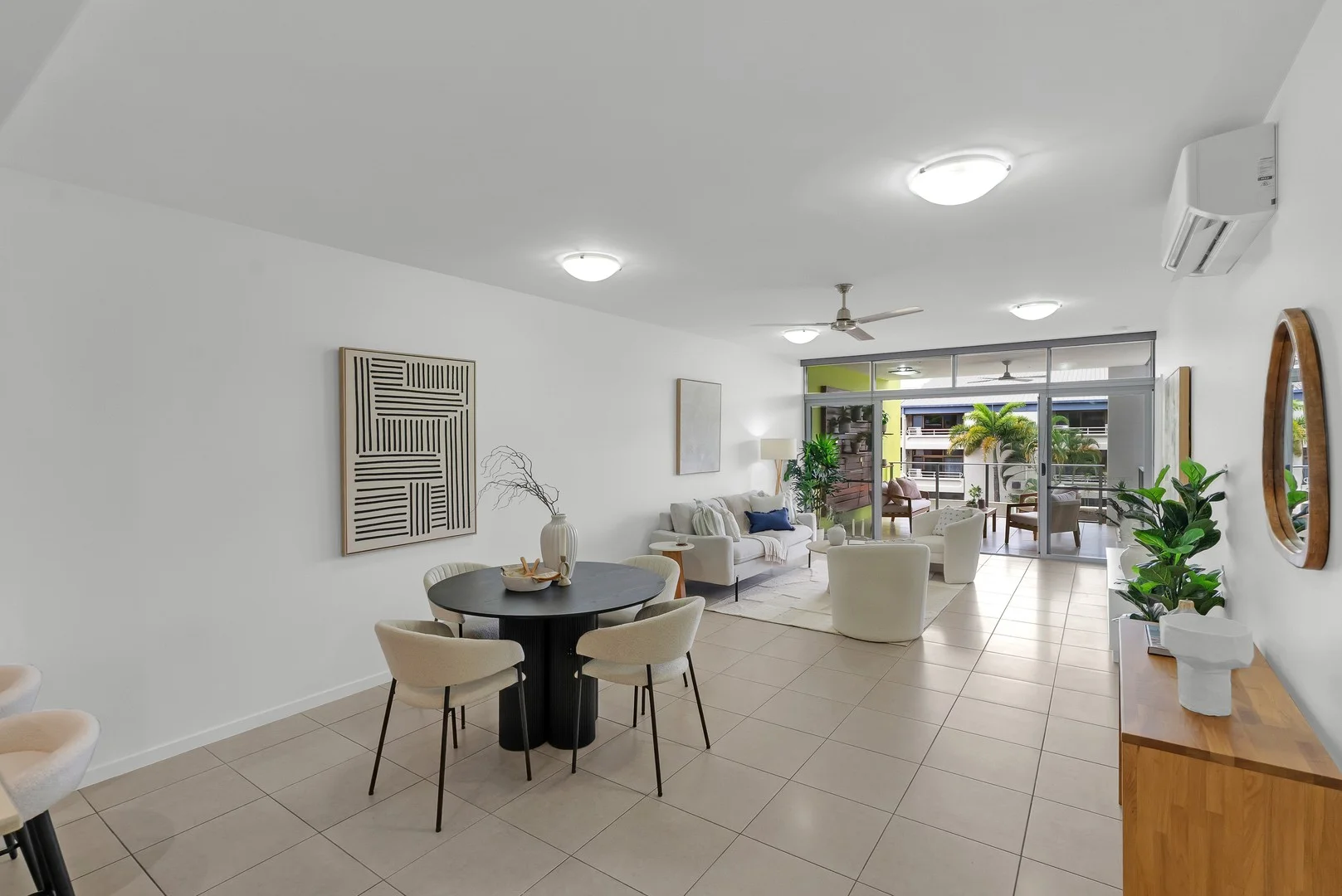 204/174-180 Grafton Street, Cairns City QLD 4870