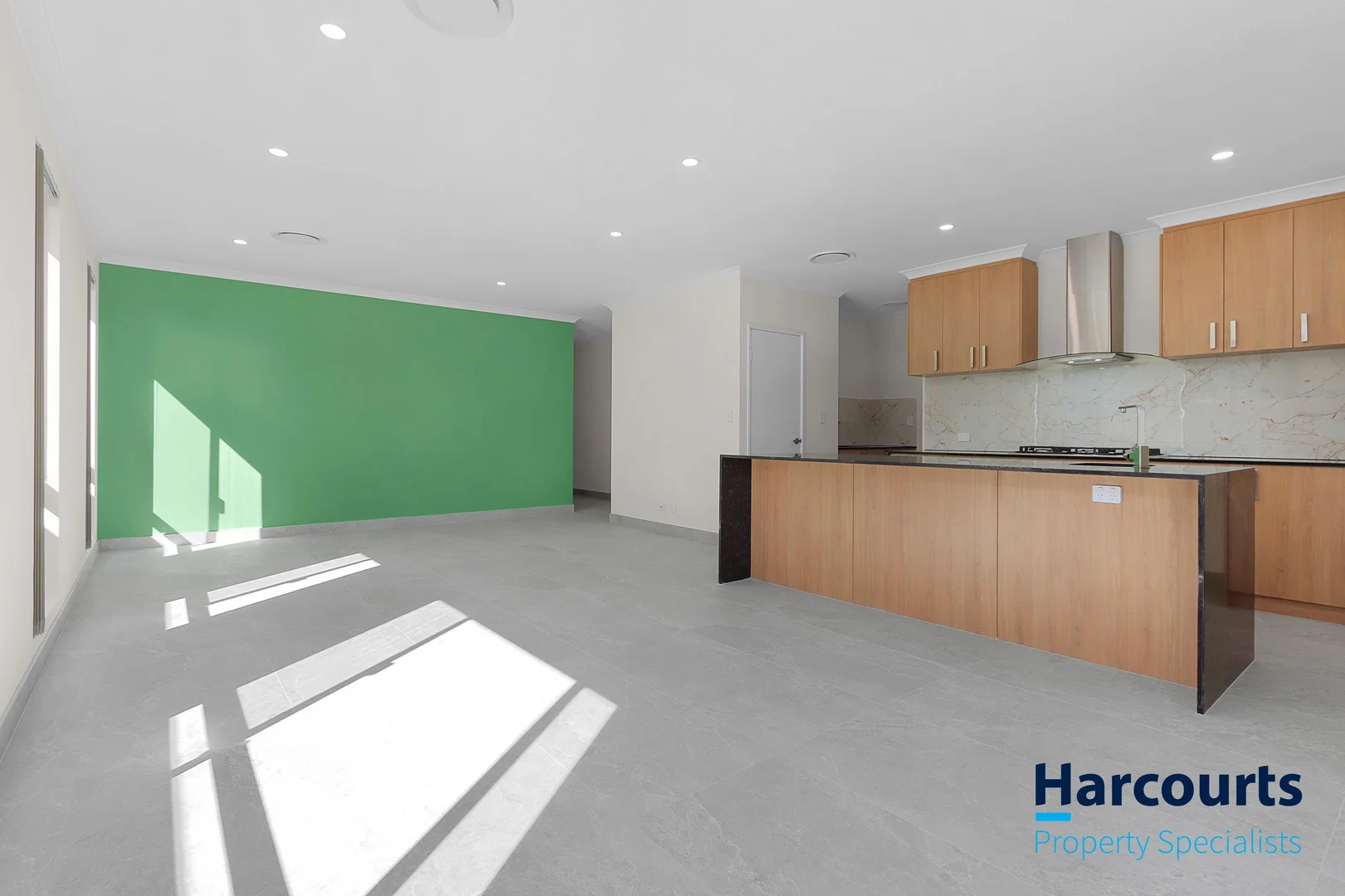 Additional image 3 of 14 Meander Way, Treeby WA 6164