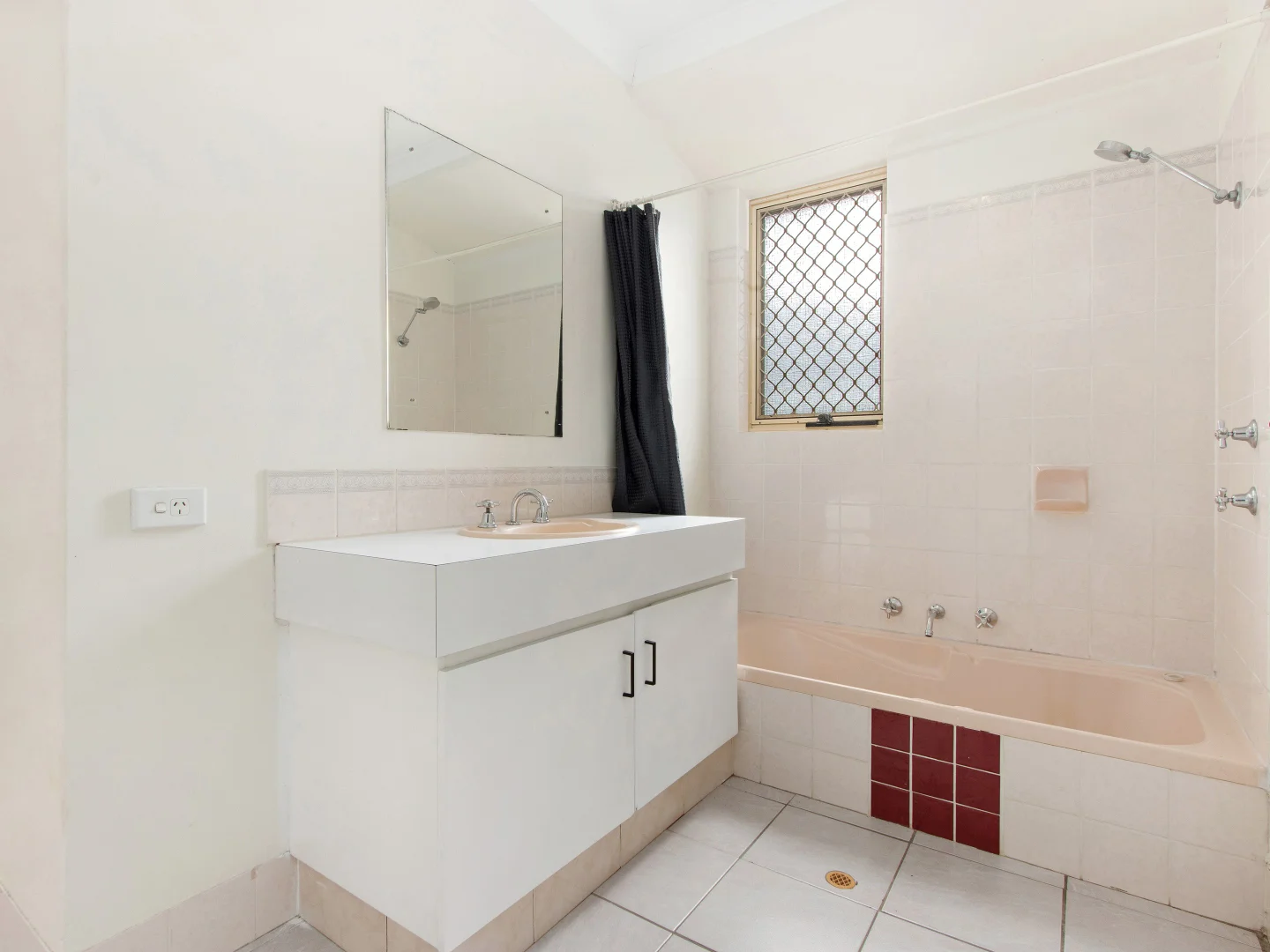 Additional image 8 of 12 Welbourne Heights, Parmelia WA 6167