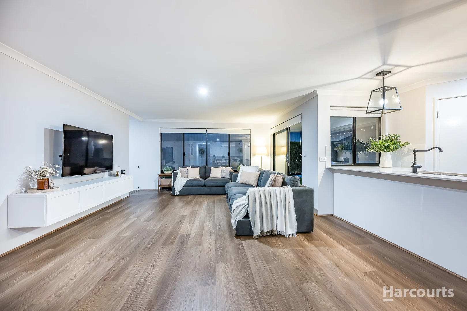 Additional image 9 of 93 Leeward Avenue, Eglinton WA 6034