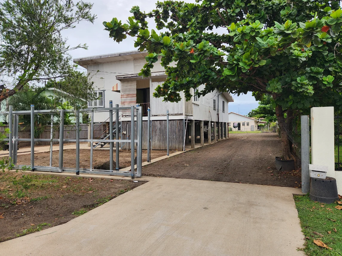 Additional image 30 of 101 Tenth Avenue, Railway Estate QLD 4810