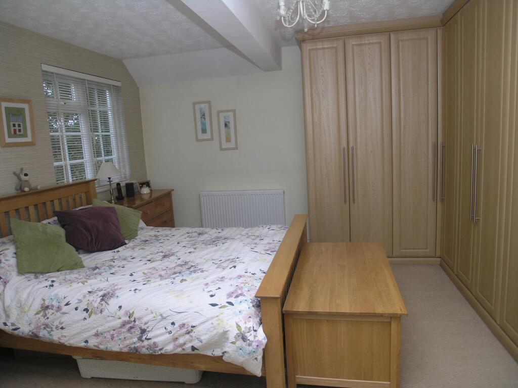 Additional image 8 of HALESOWEN, Cloister Drive