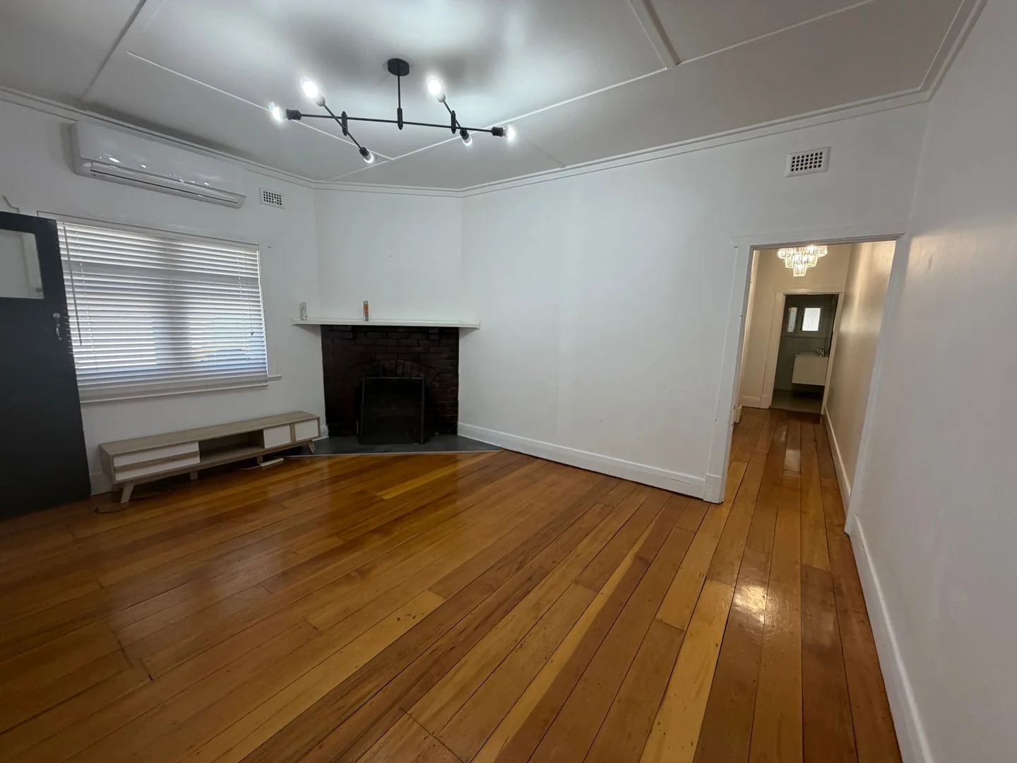 Additional image 10 of 6 A Ledger Rd, Woodville South SA 5011