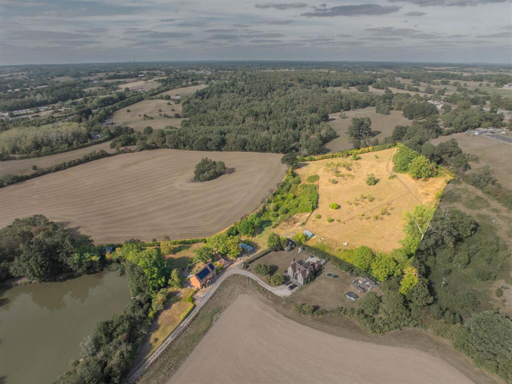 Additional image 2 of Common Lane, Mappleborough Green