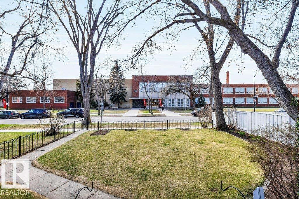 Additional image 6 of 11445 68 Street NW, Edmonton, AB, T5B1N9