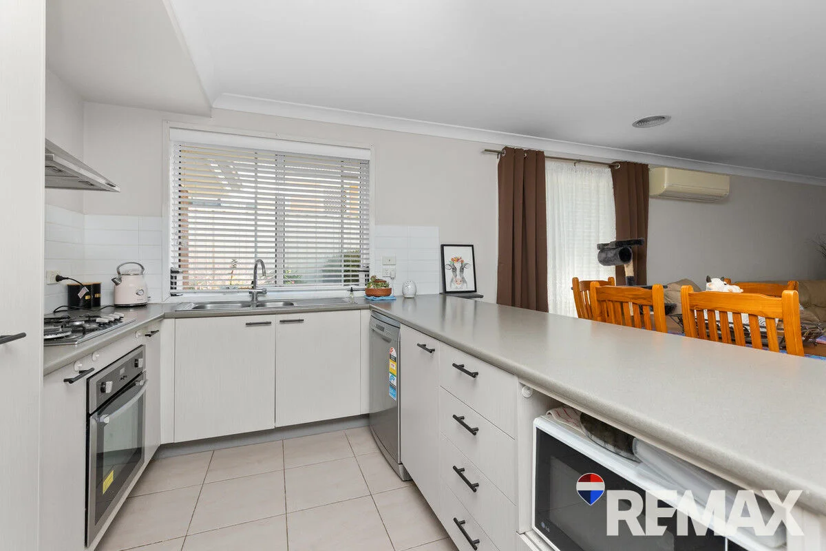 4 Dagmar Lane, Junee NSW 2663 photo 2