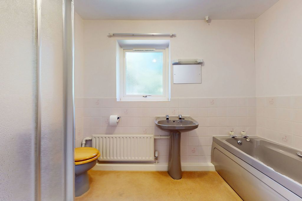 Additional image 8 of 2 bed flat for saleMaidens Croft, Hexham, Northumberland NE46