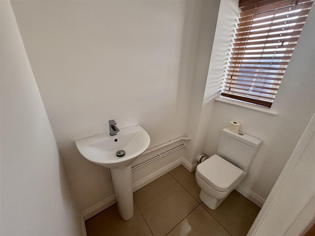 Additional image 5 of 4 bed detached house for saleClos Y Gat, Gorslas, Llanelli SA14