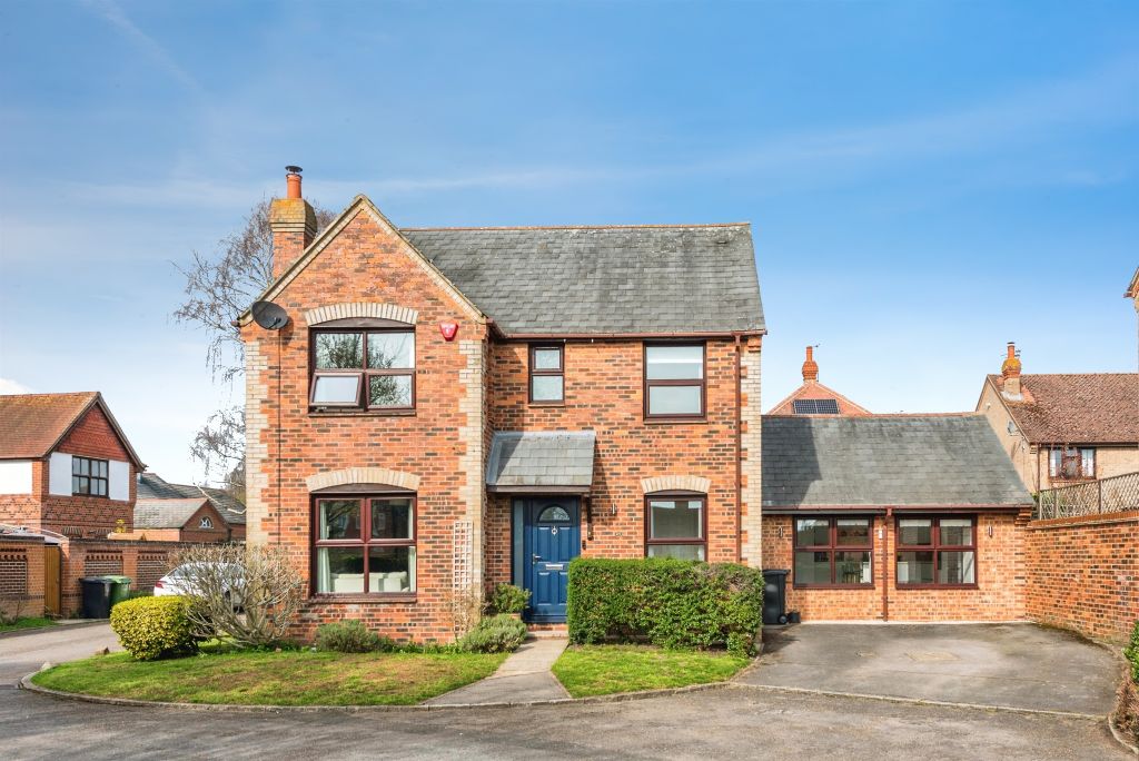 4 bed detached house for saleMcmullan Close, Wallingford OX10