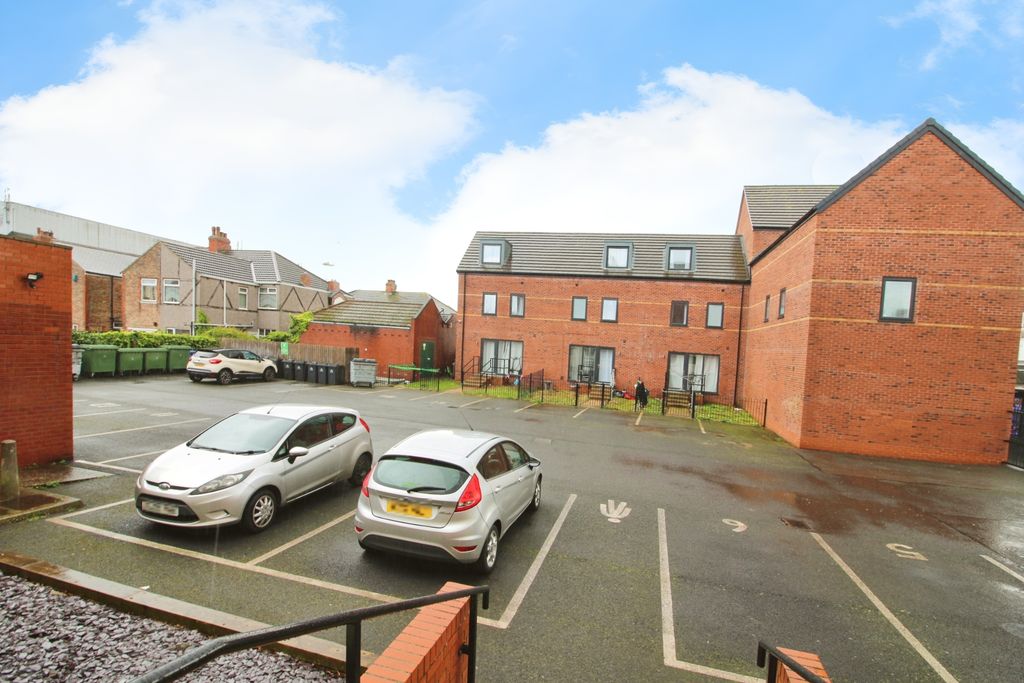 Additional image 3 of 1 bed flat for saleGrimsby Road, Cleethorpes DN35