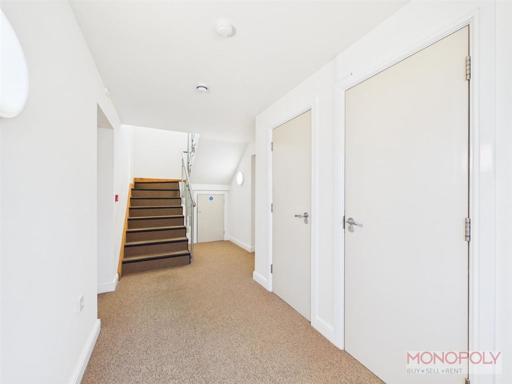 Additional image 7 of 2 bed flat for saleChester Road, Gresford, Wrexham LL12