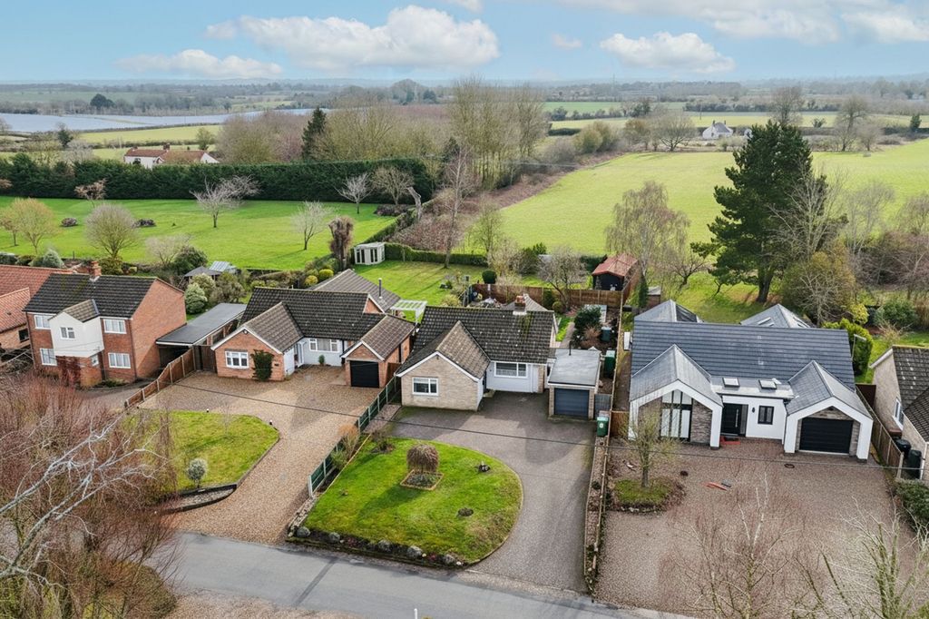 Additional image 28 of 3 bed detached bungalow for saleChurch Road, Yelverton, Norwich NR14