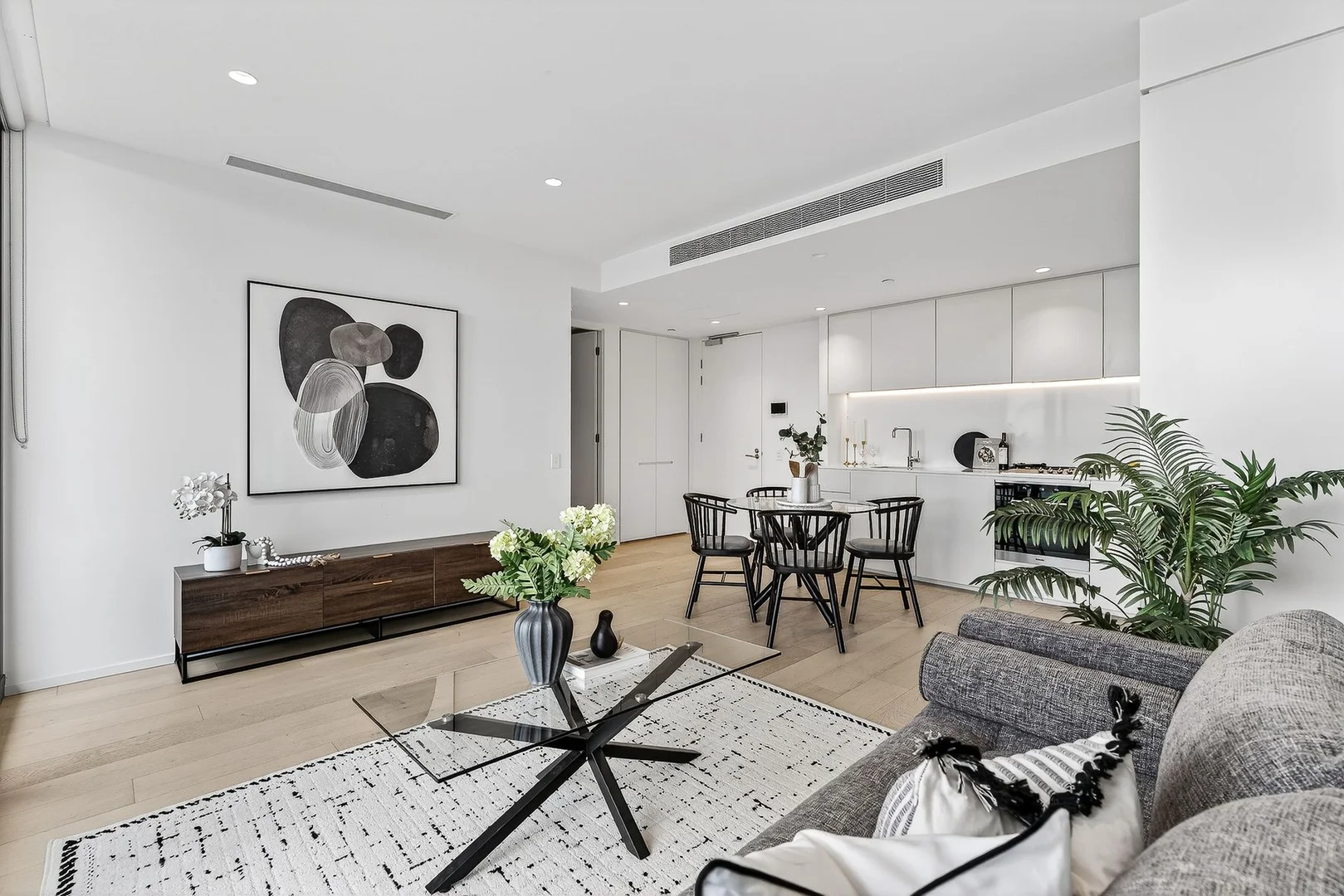 Additional image 4 of 303/7 Evergreen Mews, Armadale VIC 3143