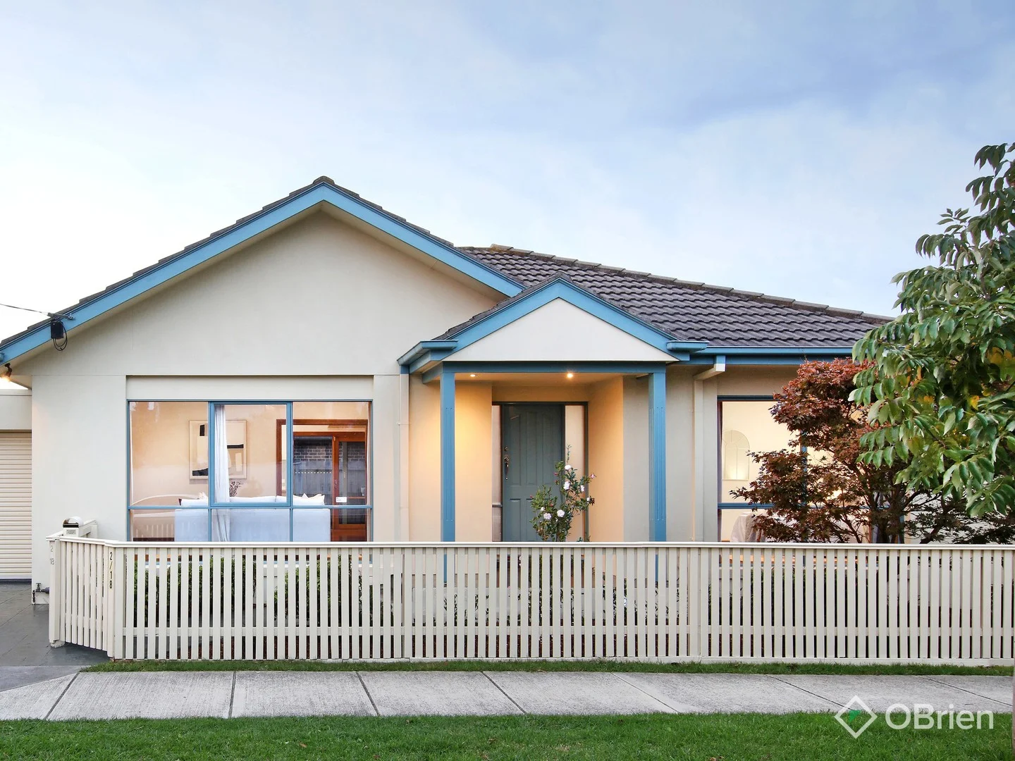 2/18 Sumersett Avenue, Oakleigh South VIC 3167