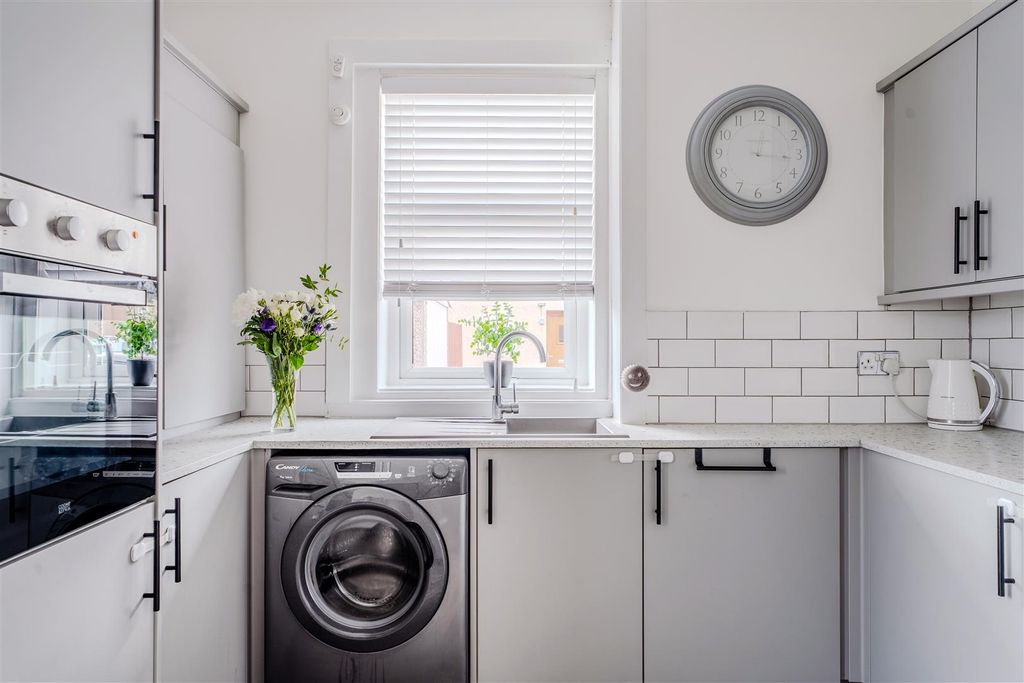 Additional image 9 of 2 bed flat for saleViewpark Road, Motherwell ML1