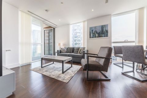 Harbour Way, Canary Wharf E14