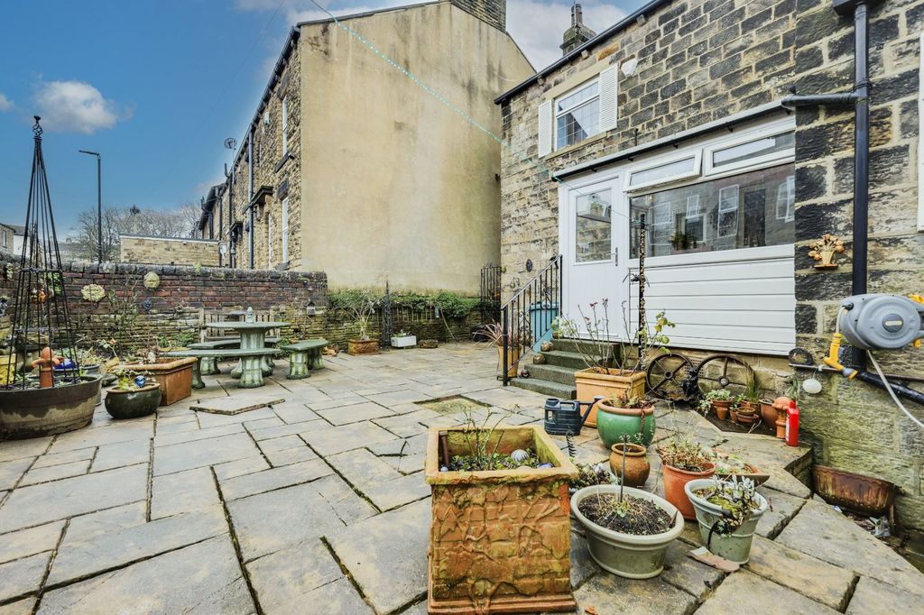 Additional image 15 of 3 bed semi-detached house for saleNorth Street, Rawdon, Leeds, West Yorkshire LS19