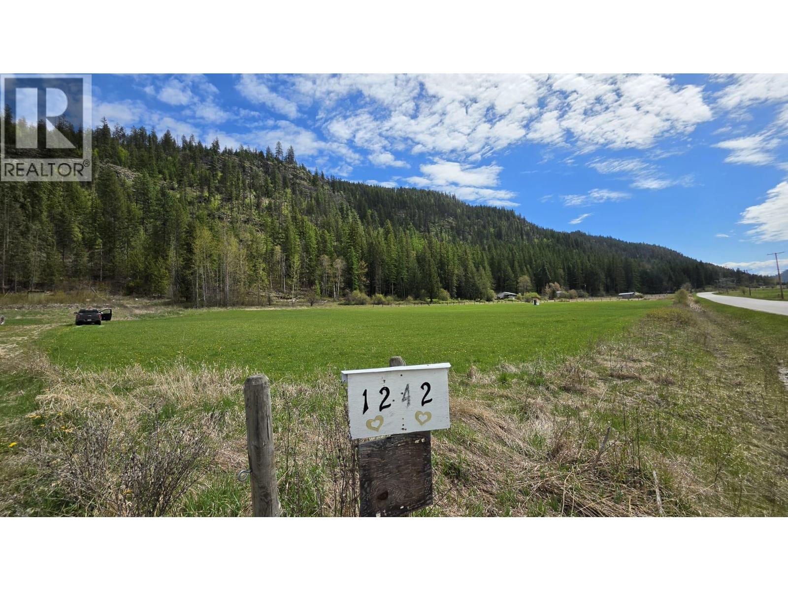 1242 INONOAKLIN VALLEY Road