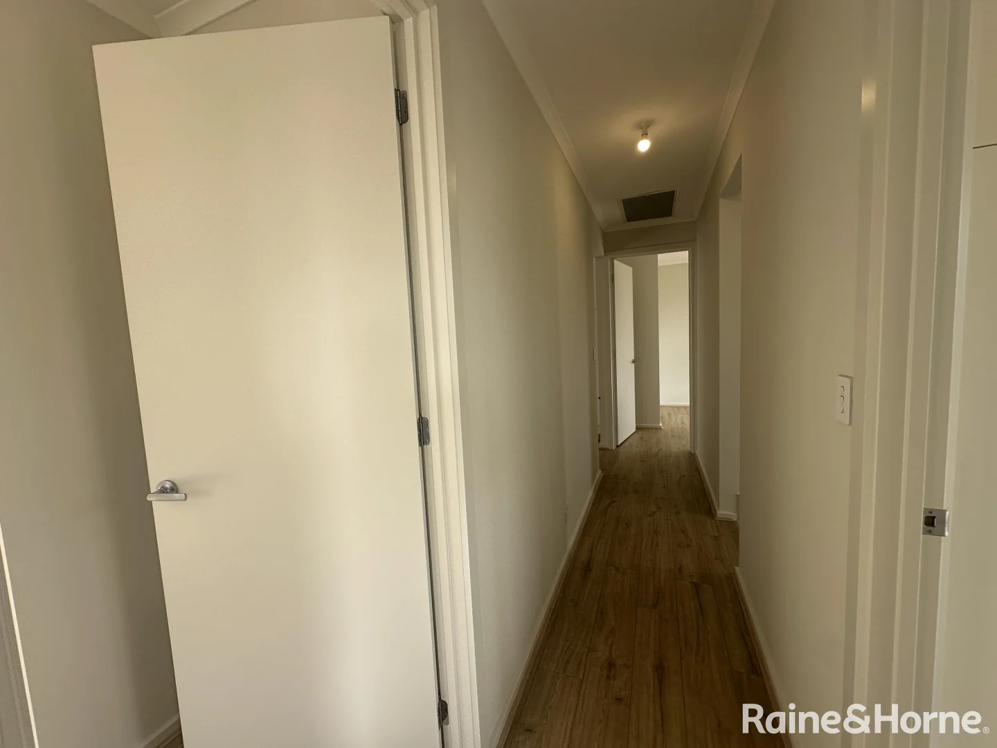 Additional image 5 of 127 Central Avenue, Roseworthy SA 5371