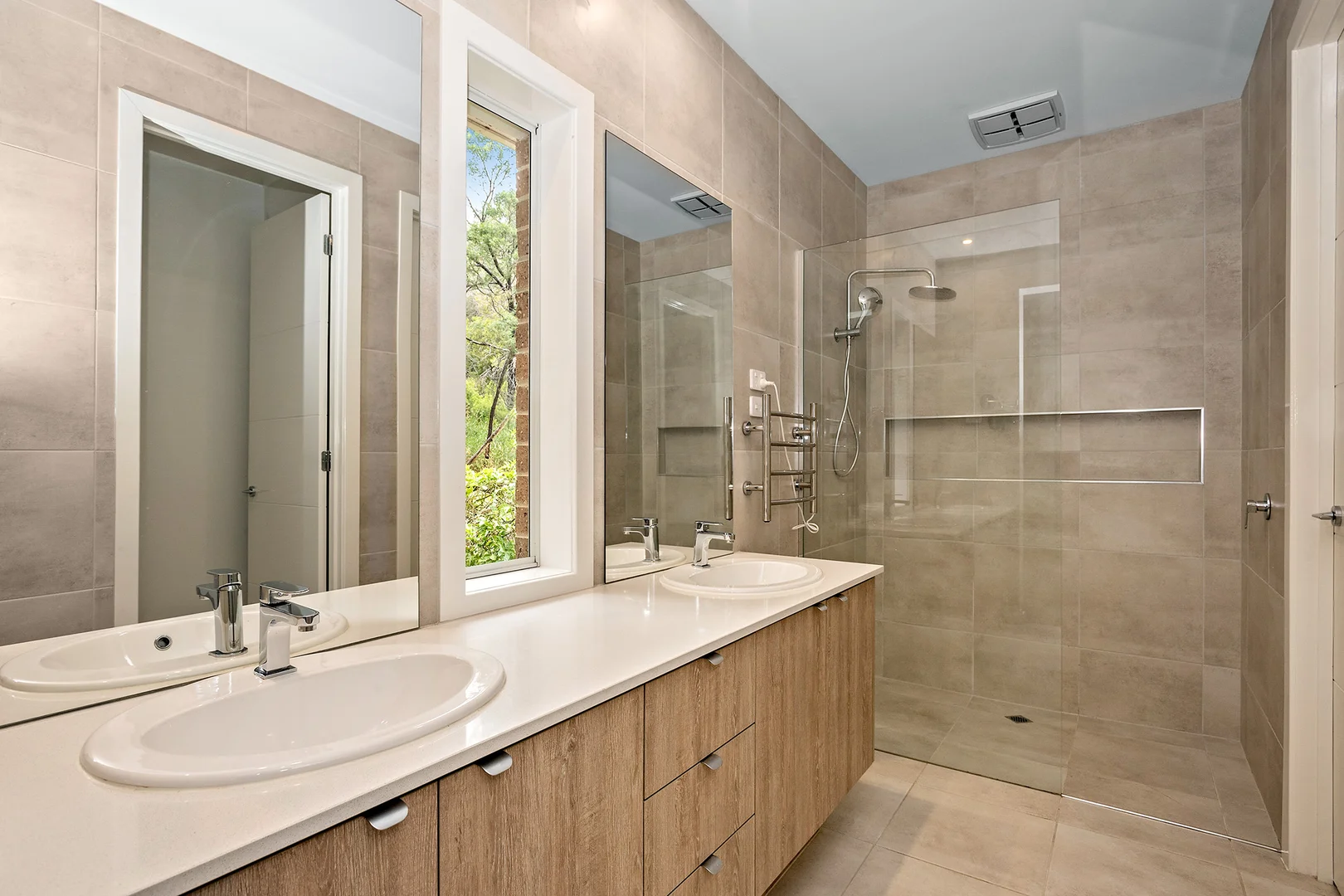 Additional image 8 of 17 Bass Street, McCrae VIC 3938